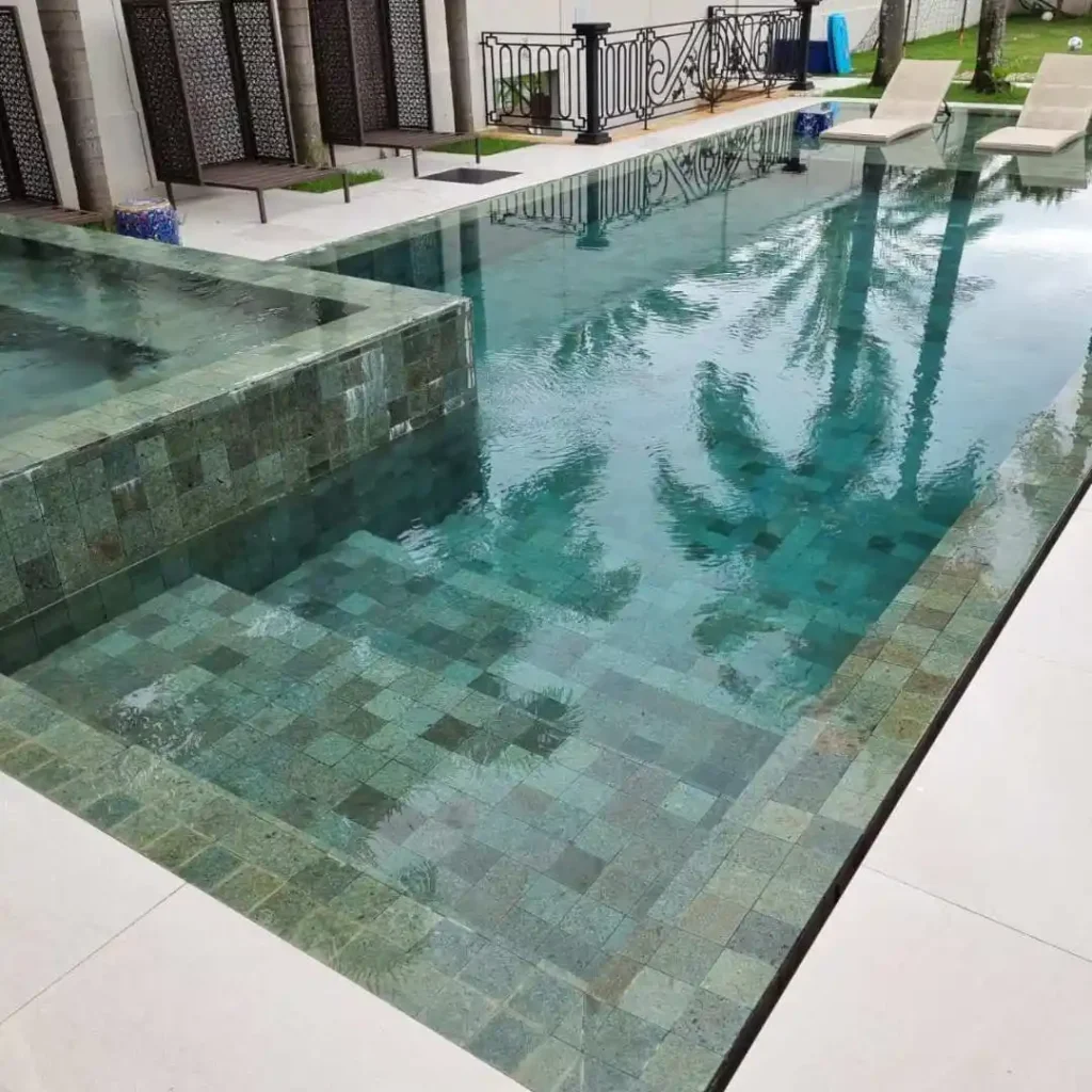 Piscinas de Pedra Hijau